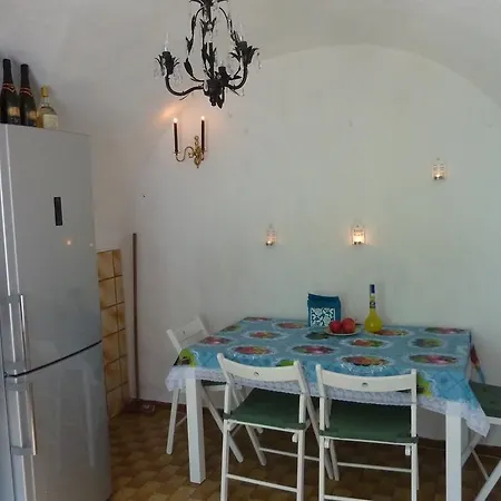 Isolabona Apartment