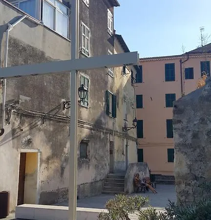 Isolabona Apartment